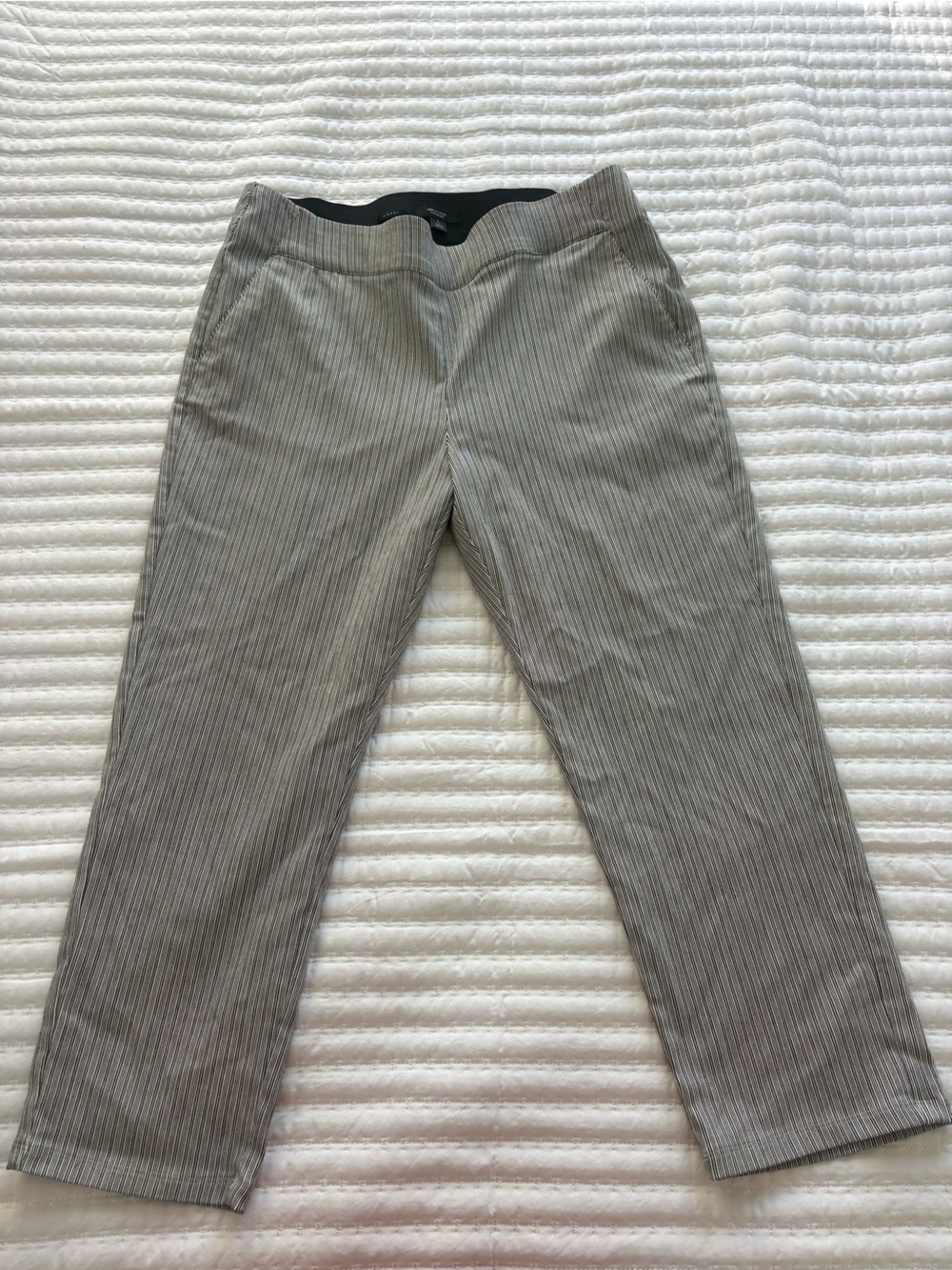 Vera Wang Pinstripe Ribbed Wide-Leg Pants - Gray